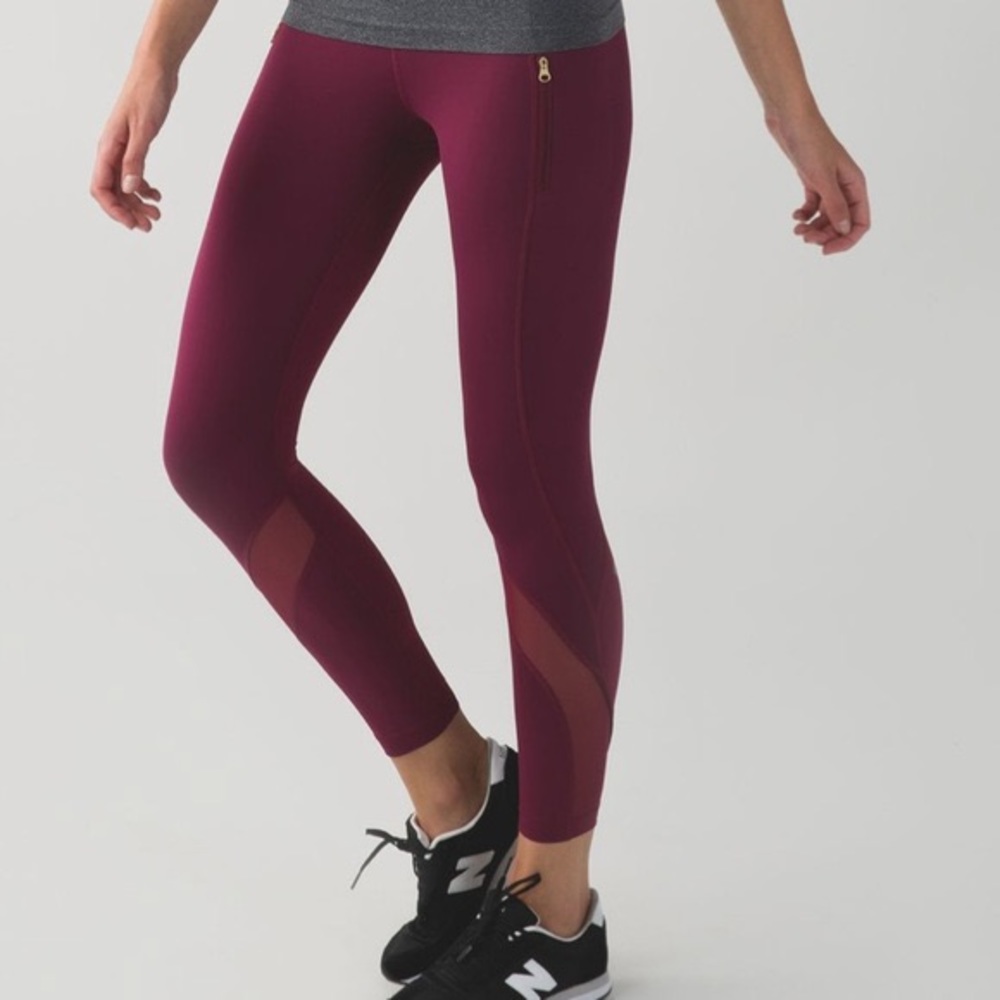 Lululemon Inspire Tight II size 6